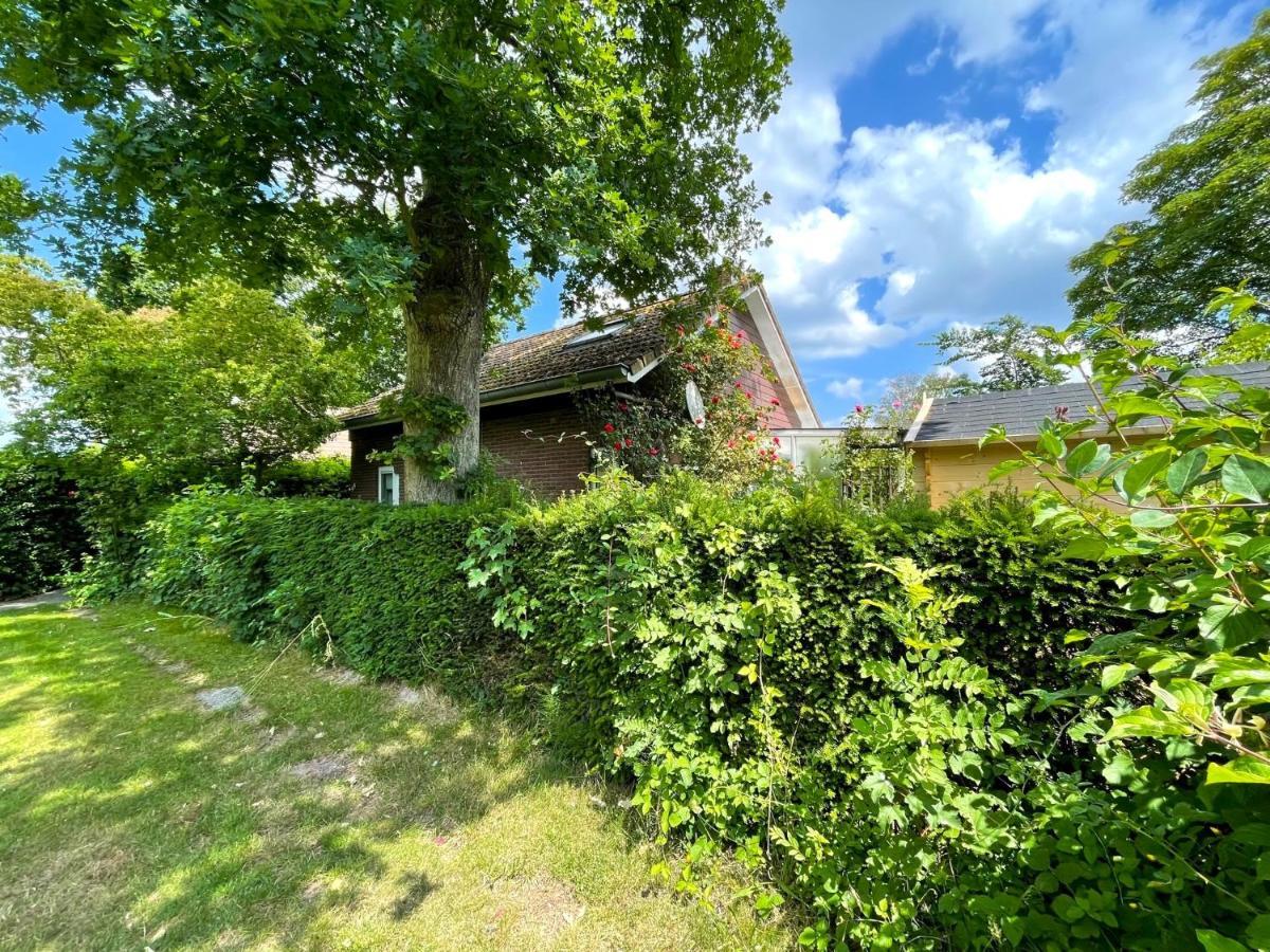 Rustig Gelegen Vakantiebungalow Кортгене Экстерьер фото